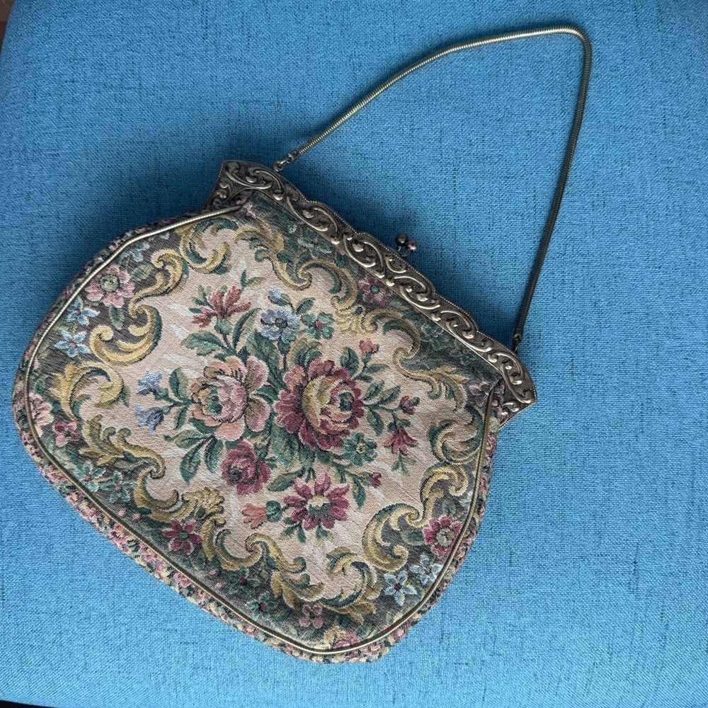 La Marquise Vintage Bag